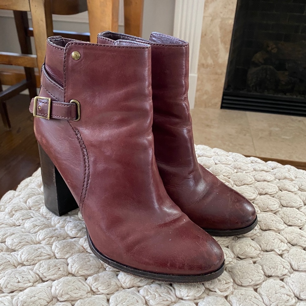 FRYE Maroon Leather Boots